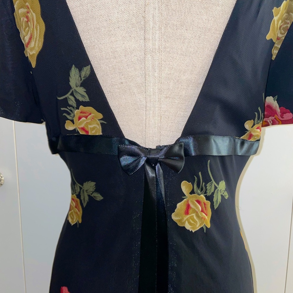 Sexy Vintage Low Back Floral Dress!